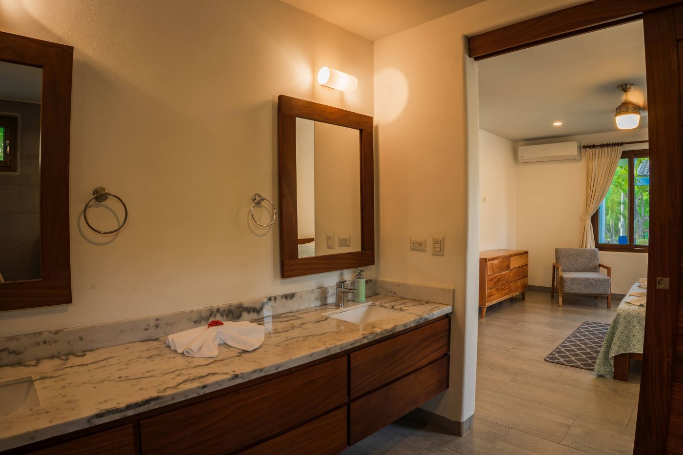 bedroom 2 ensuite bathroom